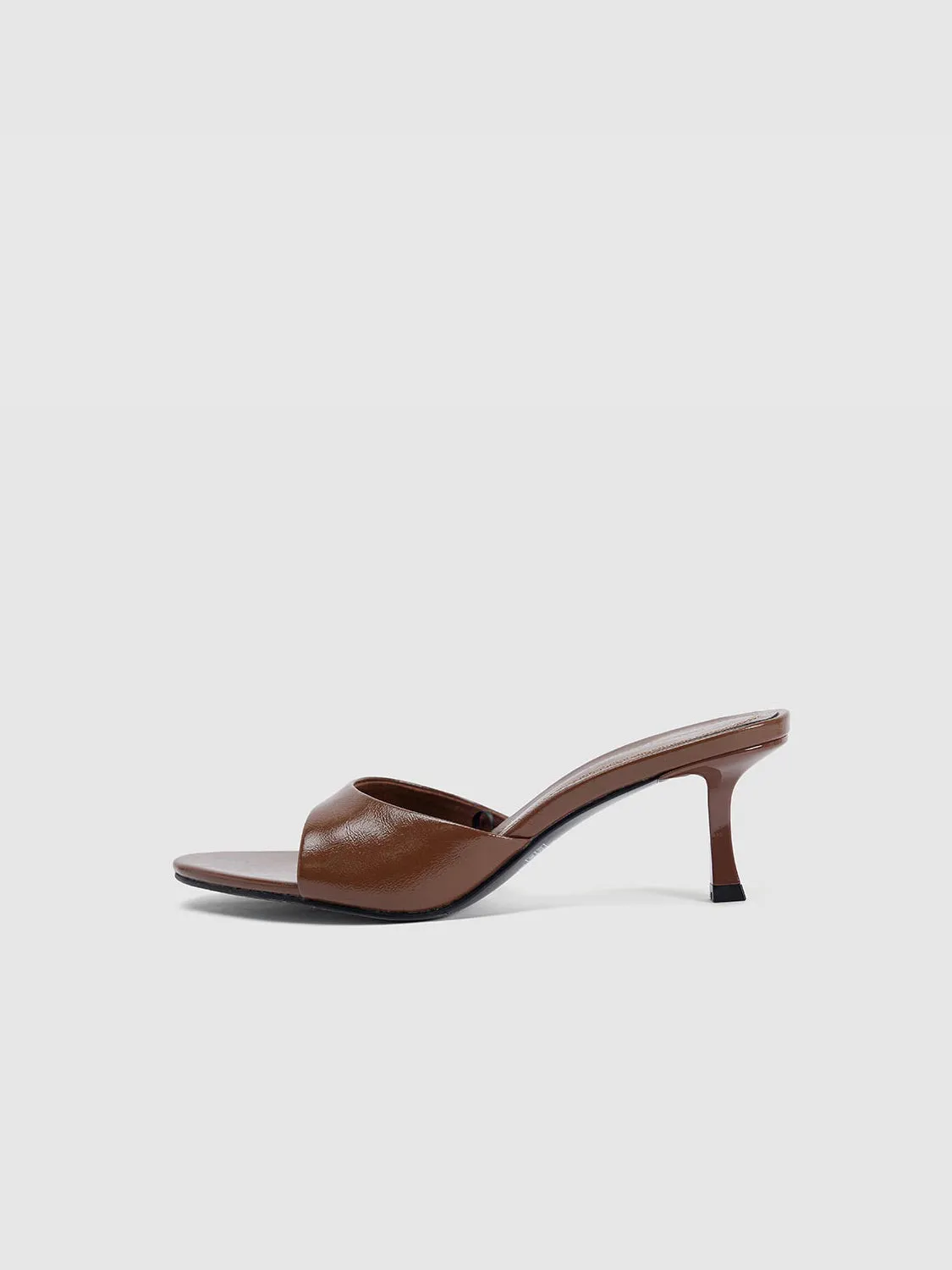 Heeled Slippers sold by Urban Revivo product image thumbnail 2