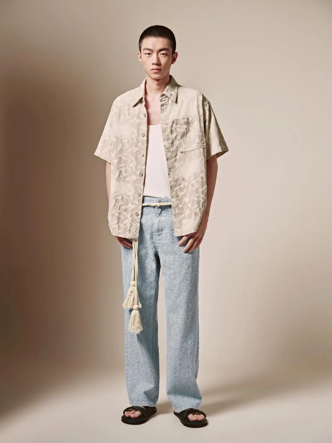 Denim Short Sleeve Shirts sold by Urban Revivo product image thumbnail 4