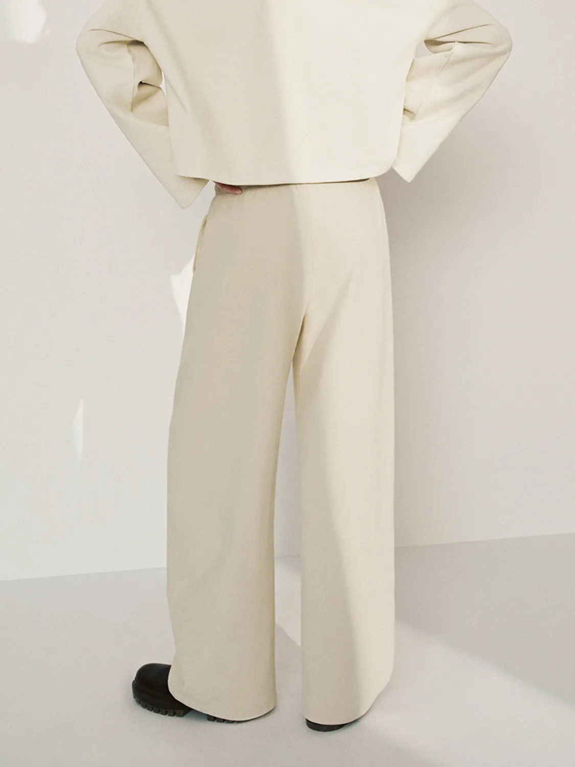 Carrot Fit Pants sold by Urban Revivo product image thumbnail 3