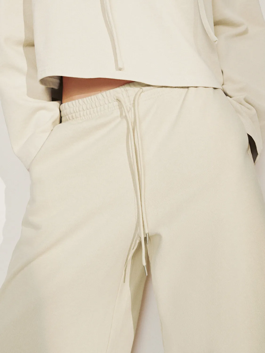 Carrot Fit Pants sold by Urban Revivo product image thumbnail 4