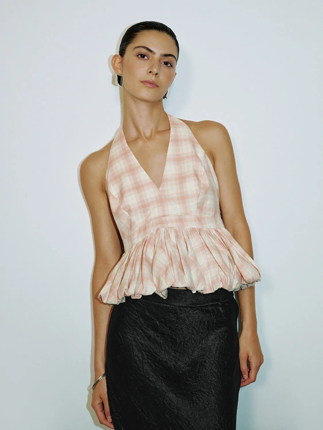 Halter Neck Ruffle Hem Cami Tops sold by Urban Revivo product image thumbnail 5
