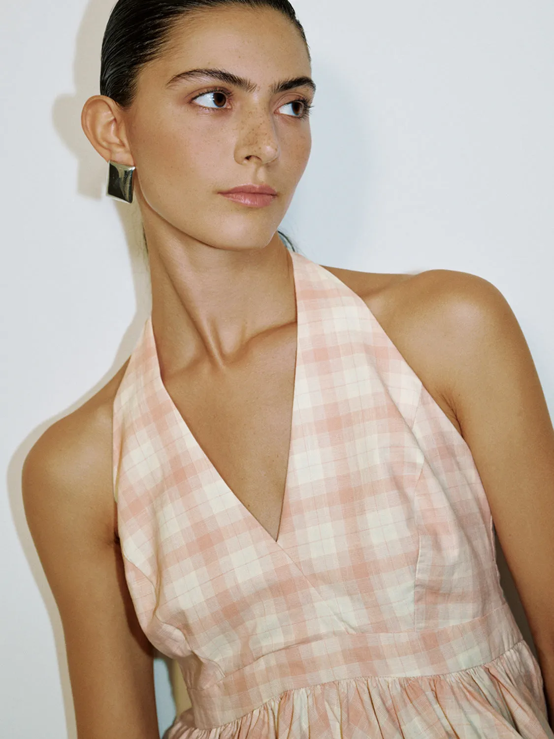 Halter Neck Ruffle Hem Cami Tops sold by Urban Revivo product image thumbnail 3