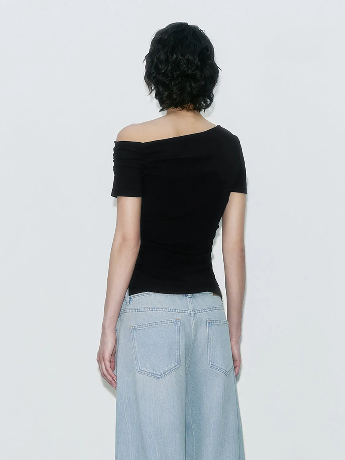 One Shoulder T-Shirts sold by Urban Revivo product image thumbnail 2