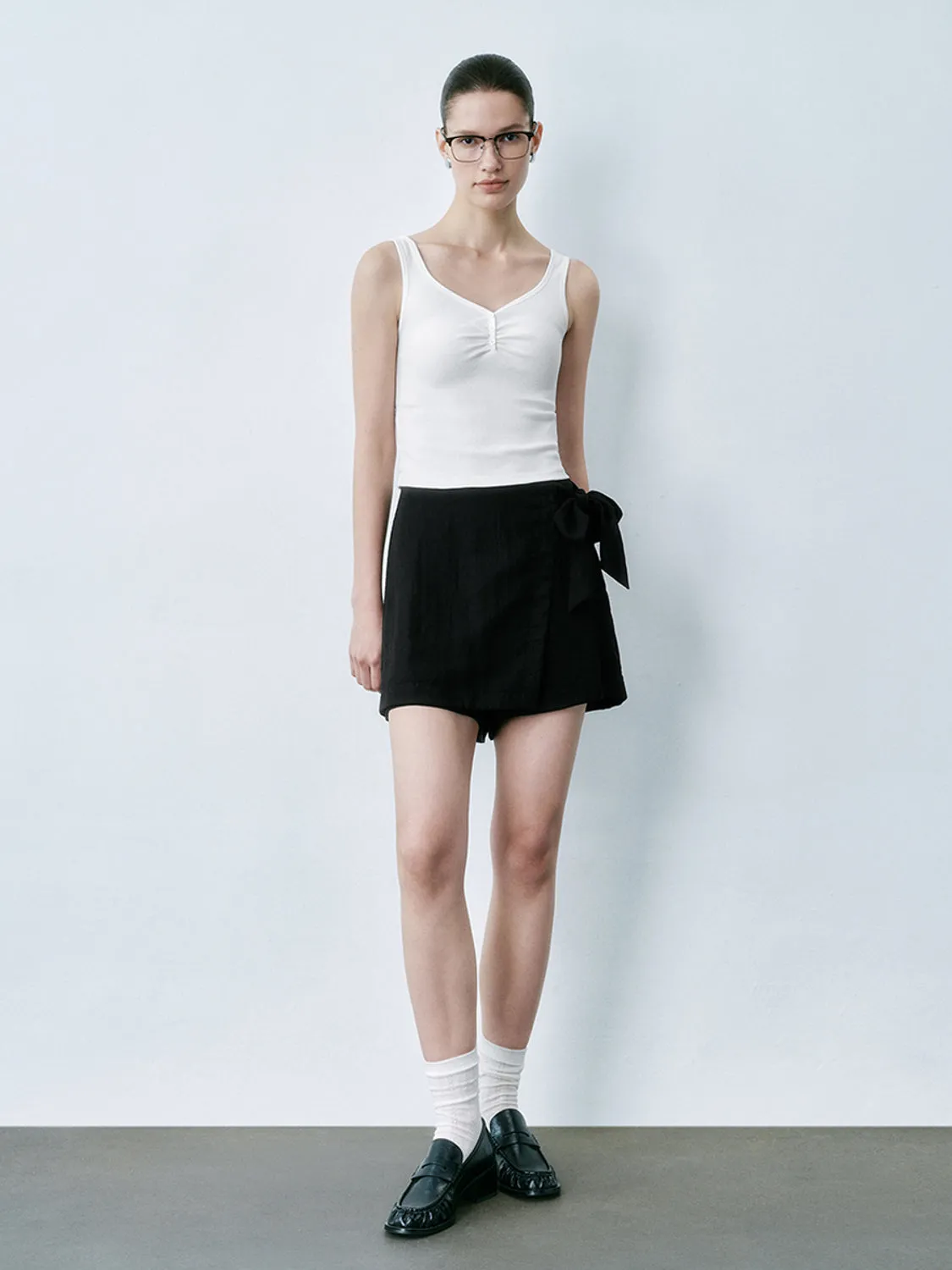 Shorts sold by Urban Revivo product image thumbnail 5