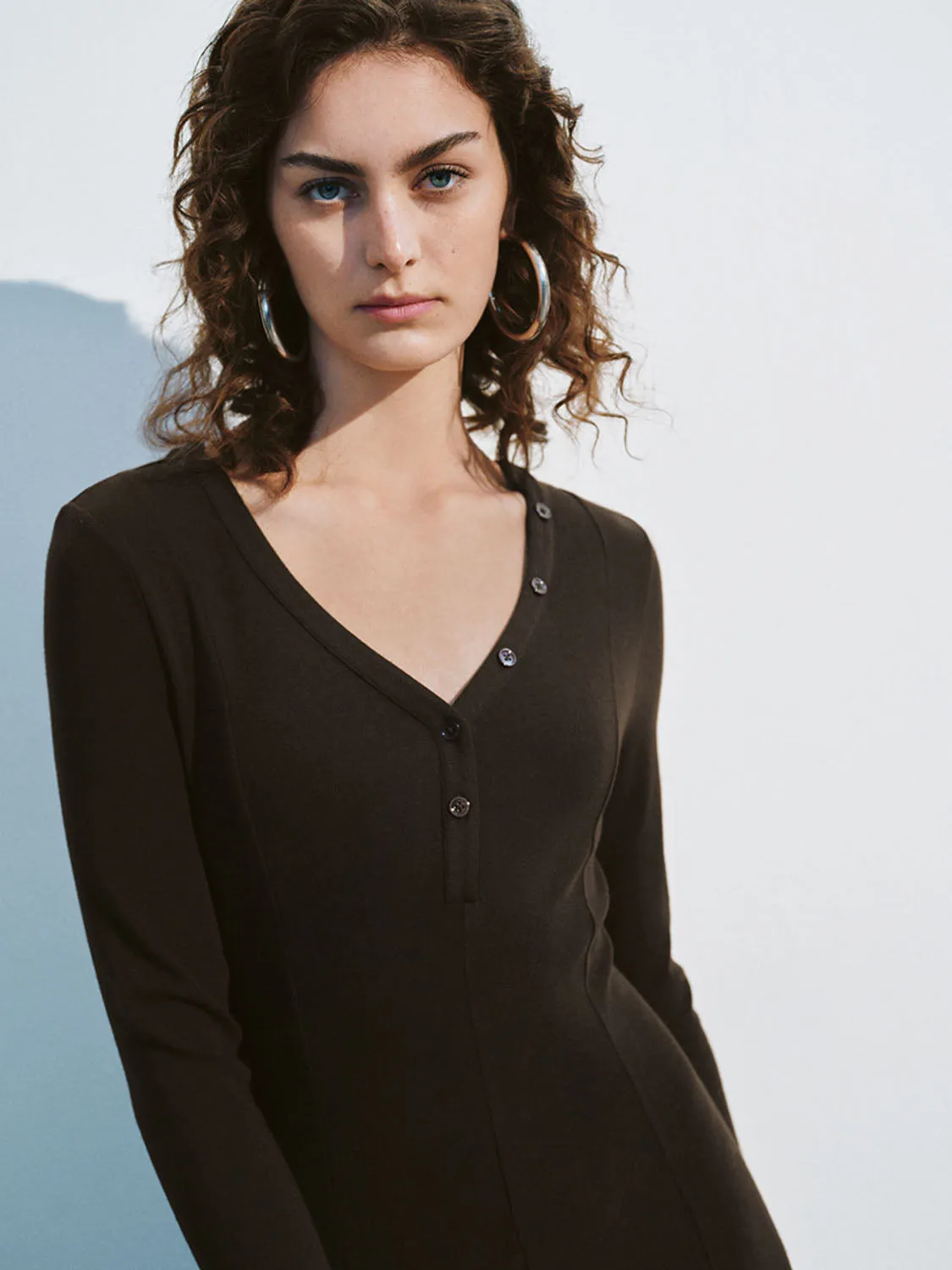 V-Neck Skinny A-Line Dresses sold by Urban Revivo product image thumbnail 5