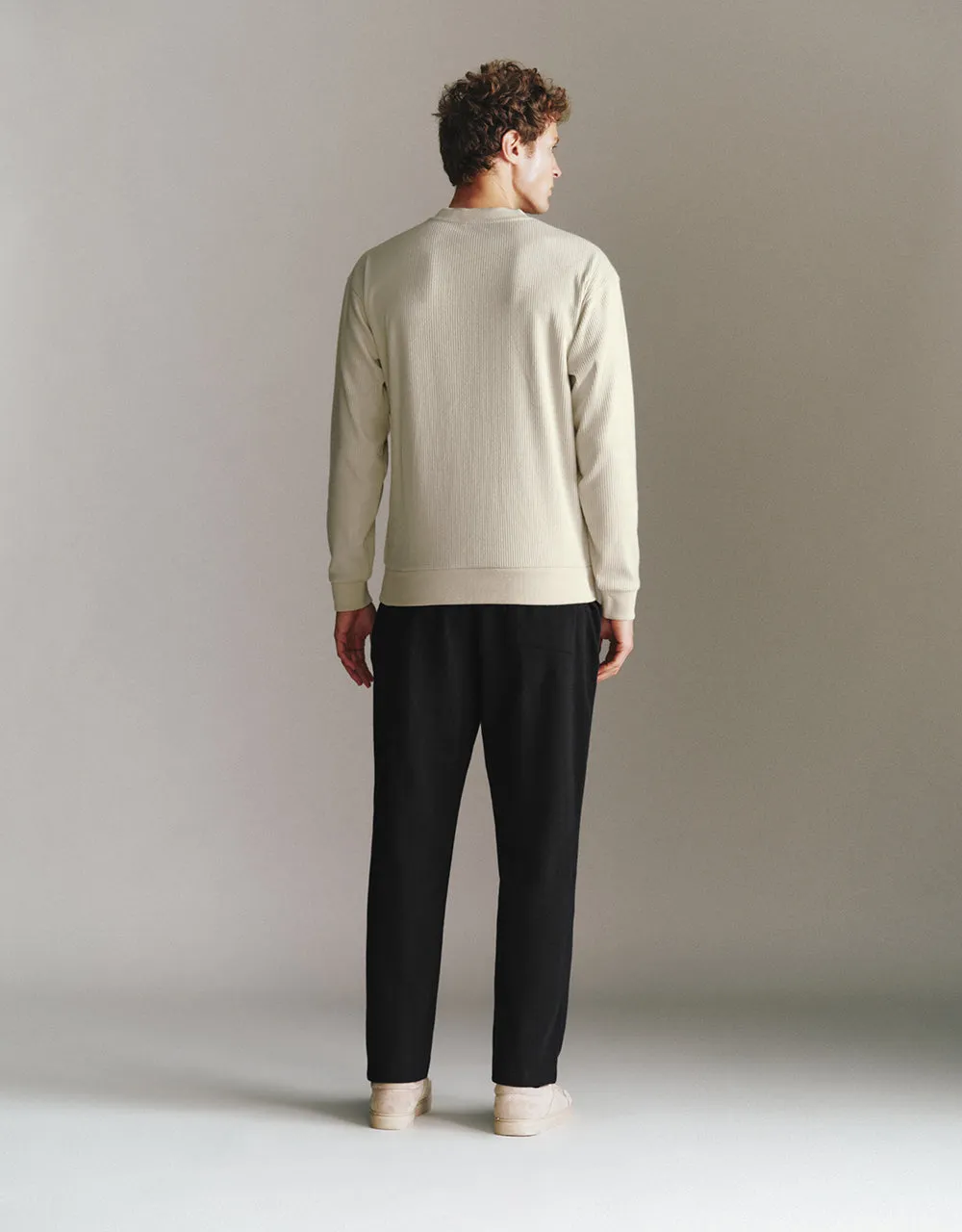 Crew Neck Straight T-Shirt sold by Urban Revivo product image thumbnail 5