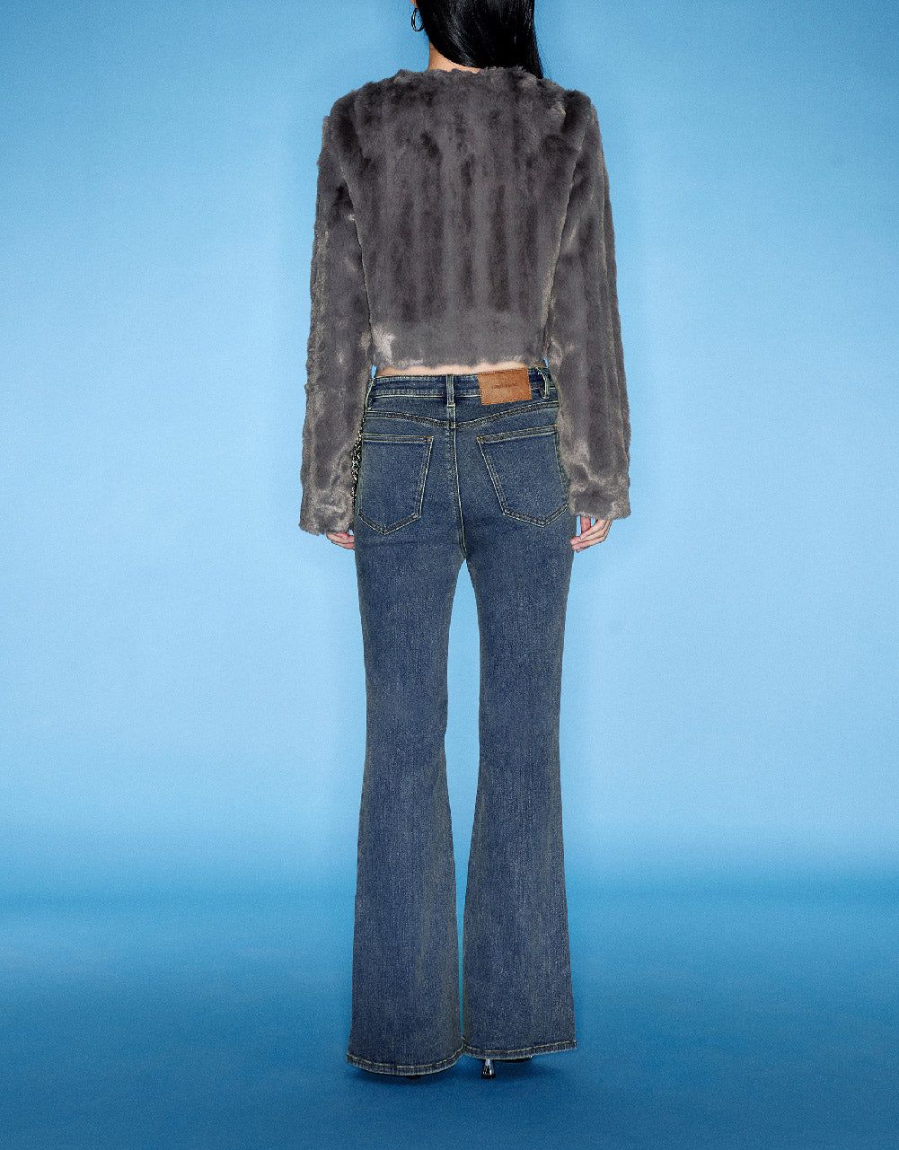 Split Hem Flare Jeans sold by Urban Revivo product image thumbnail 5