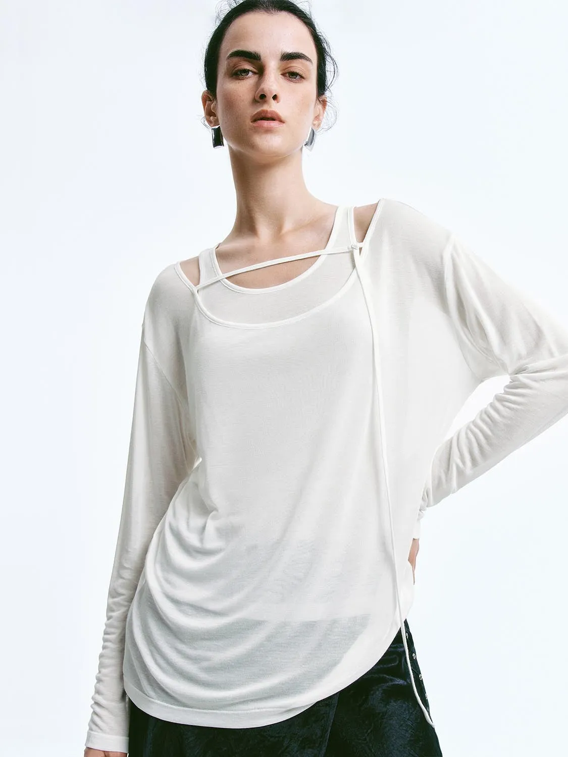 2 In 1 T-Shirts sold by Urban Revivo