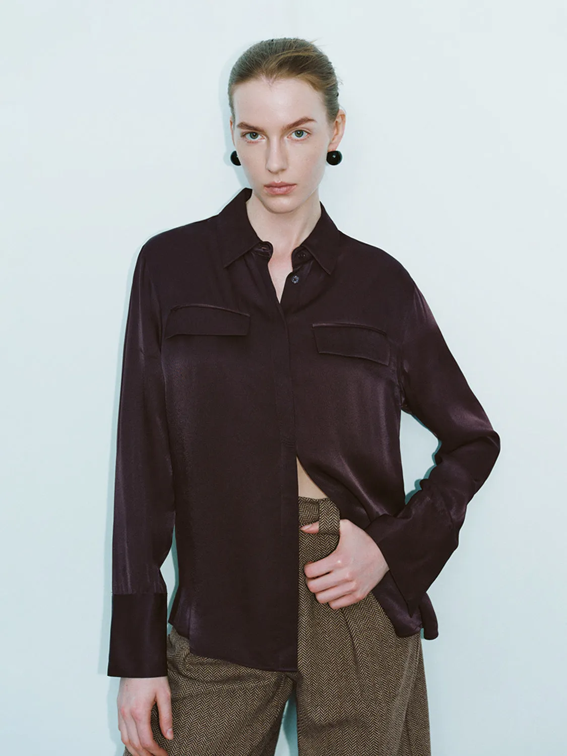 Button Up Long Sleeve Shirts sold by Urban Revivo product image thumbnail 4