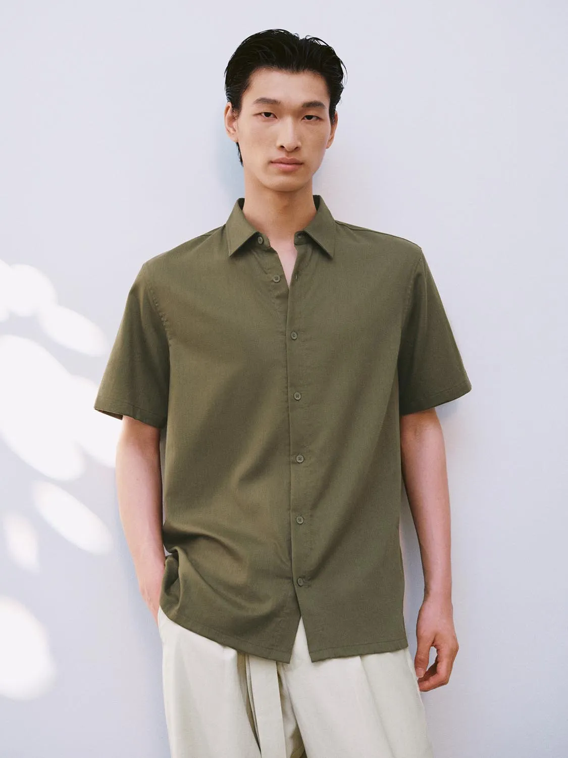 Button Up Shirts sold by Urban Revivo