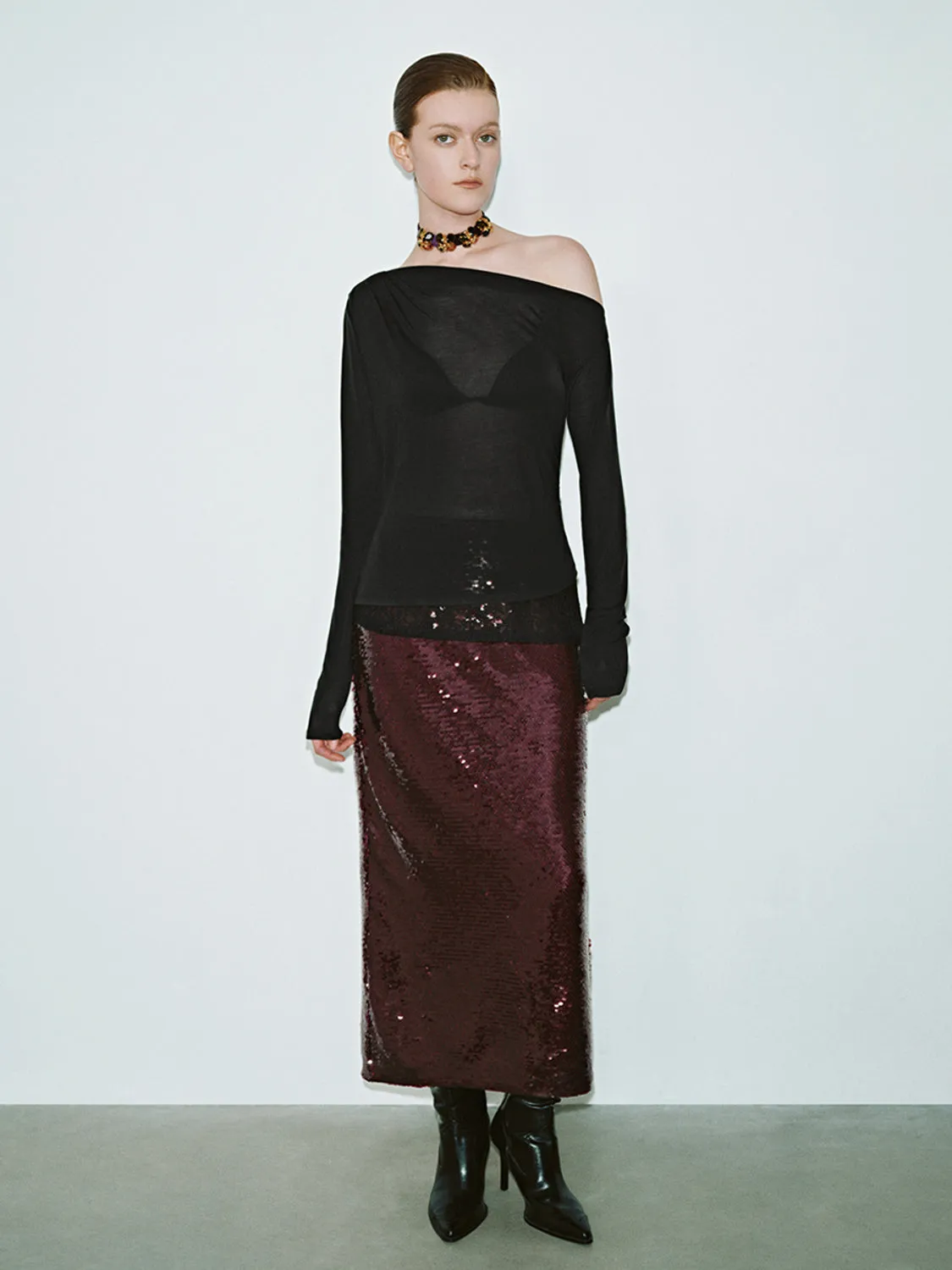 Sequin Straight Skirts sold by Urban Revivo product image thumbnail 5