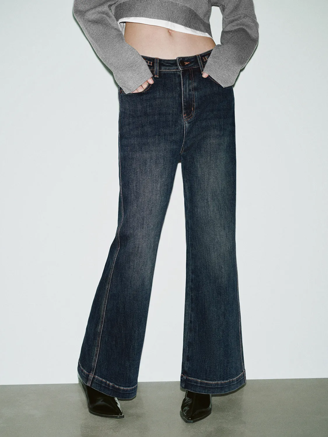 Flare Denim Jeans sold by Urban Revivo product image thumbnail 2