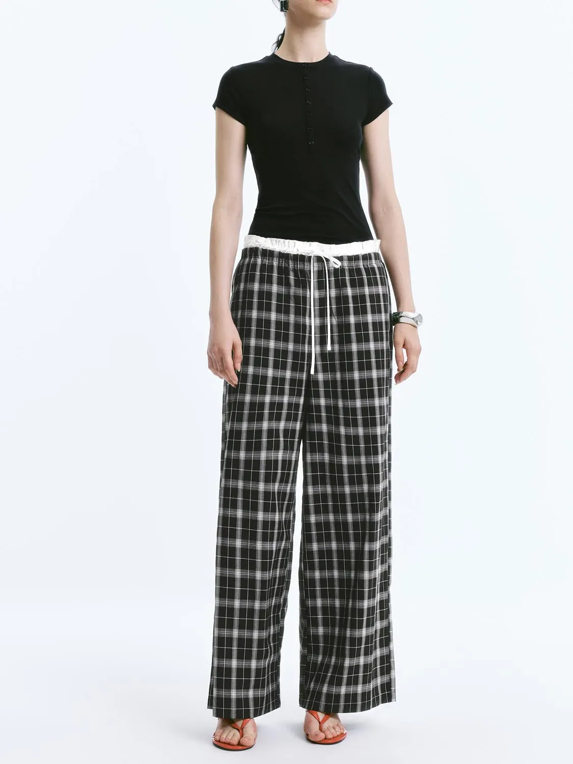 Plaid Wide-Leg Pants sold by Urban Revivo product image thumbnail 2
