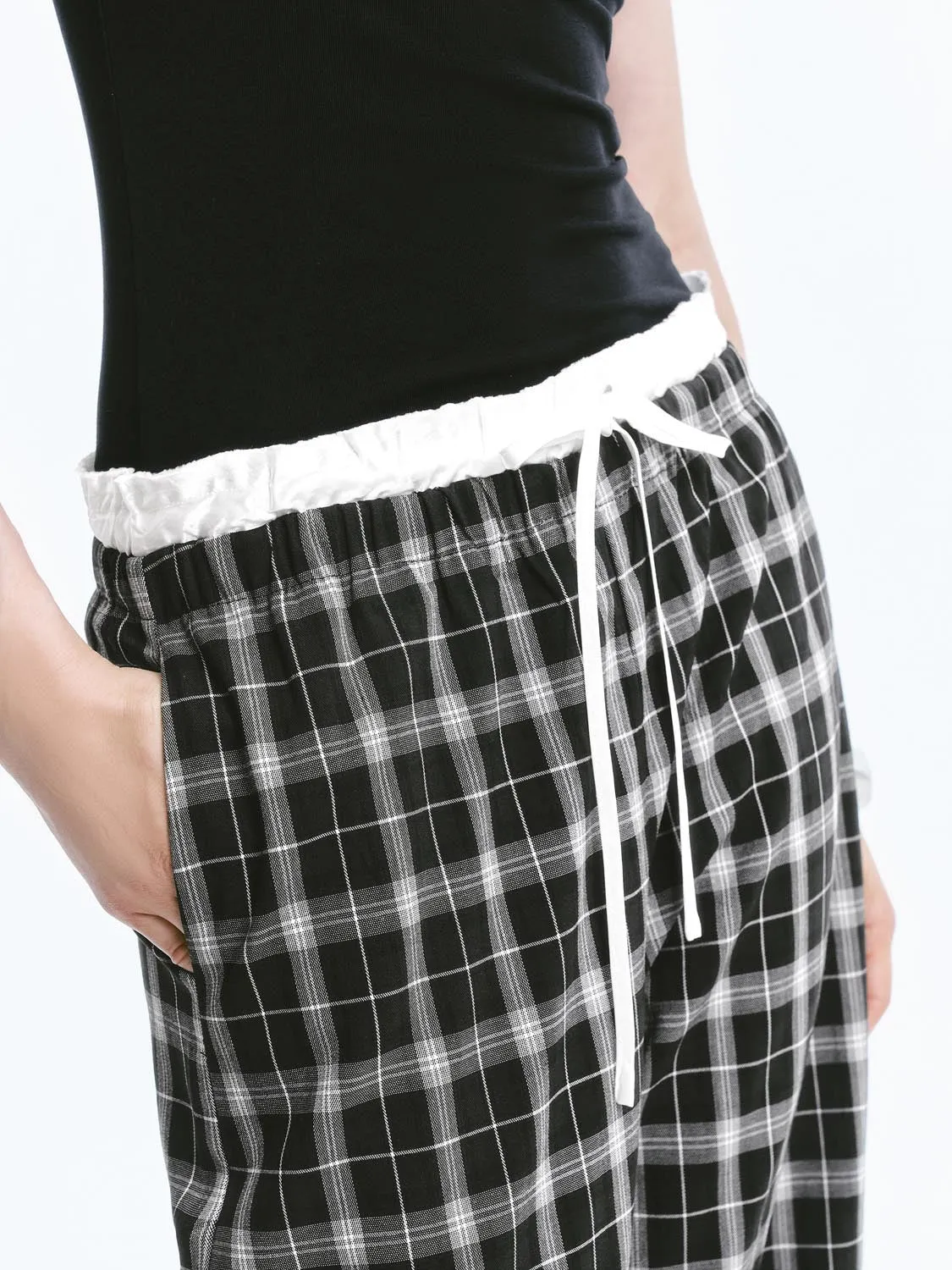 Plaid Wide-Leg Pants sold by Urban Revivo product image thumbnail 5