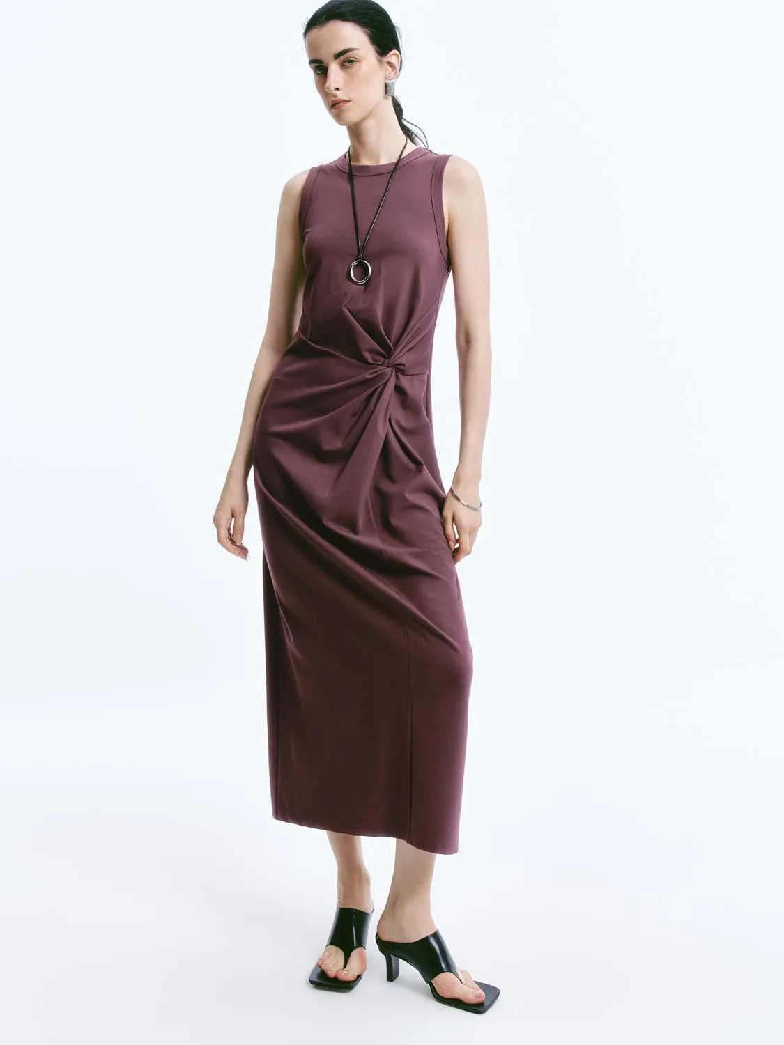 Twisted Front Sleeveless Maxi Dresses sold by Urban Revivo product image thumbnail 4