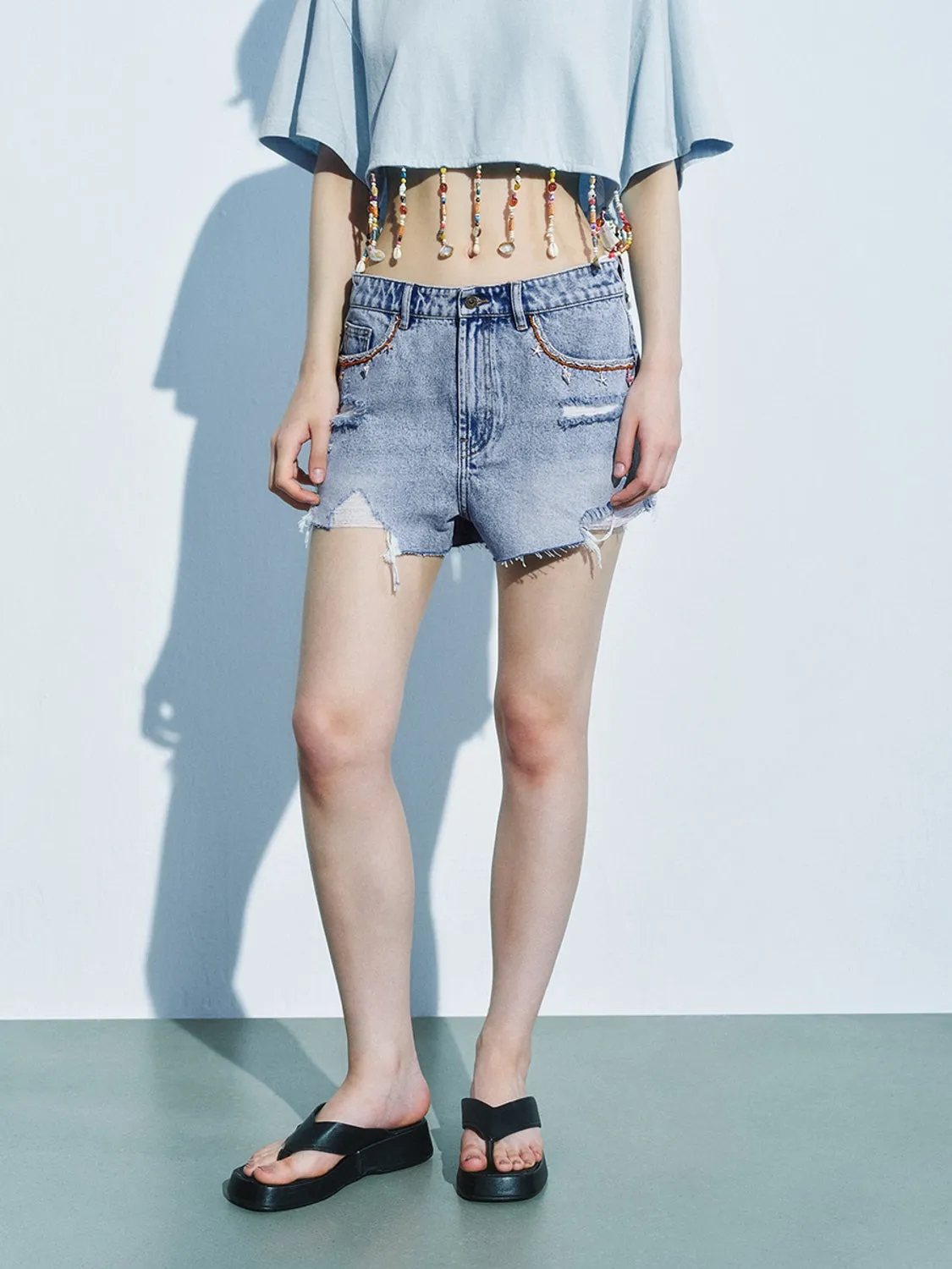 Leisure Denim Shorts sold by Urban Revivo product image thumbnail 2