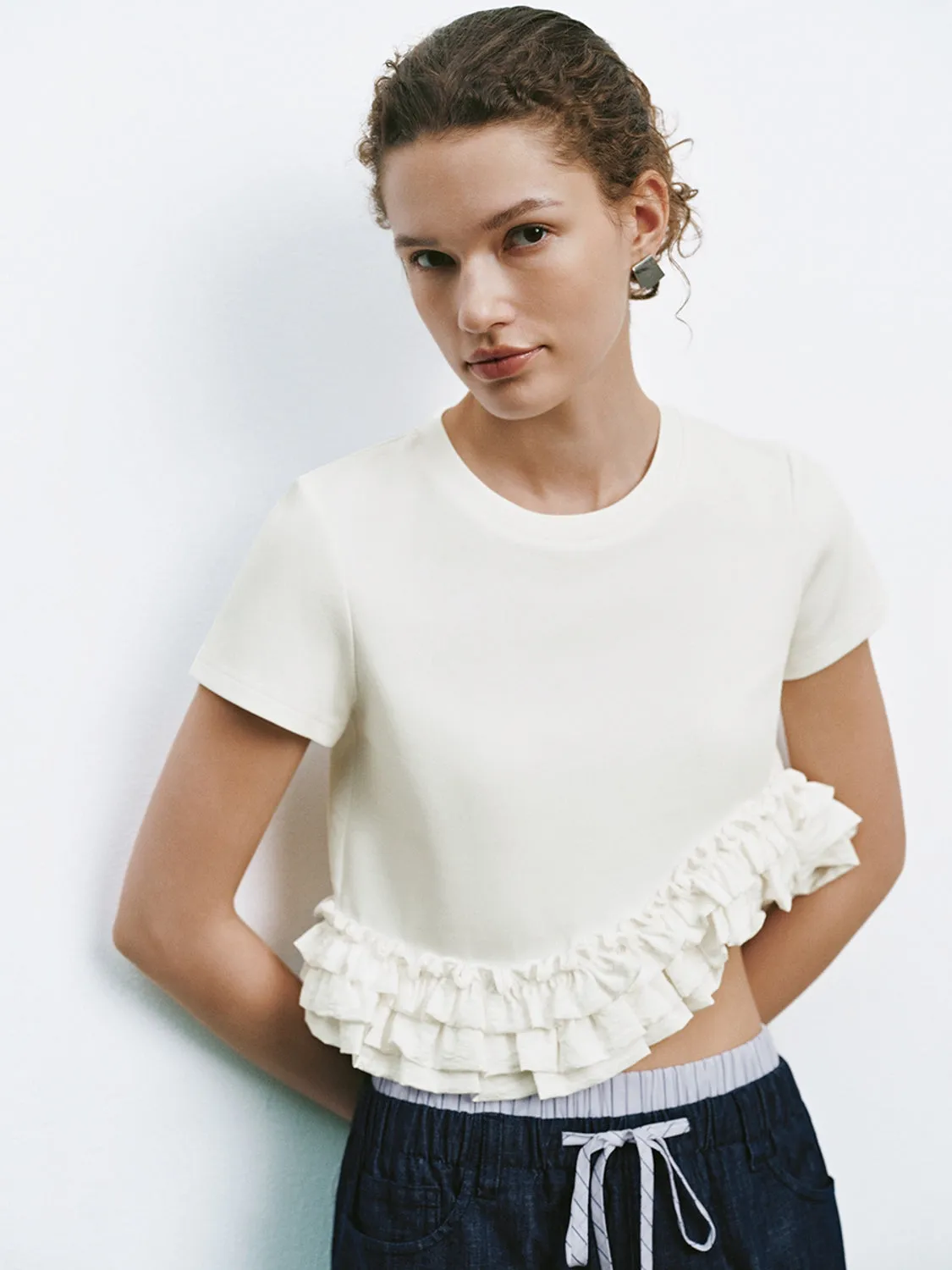 Ruffle Hem Short Sleeve T-Shirts sold by Urban Revivo product image thumbnail 3