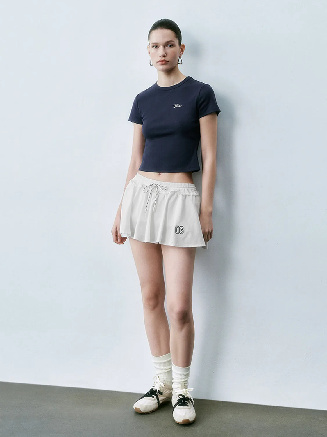 Cropped Short Sleeve T-Shirts sold by Urban Revivo