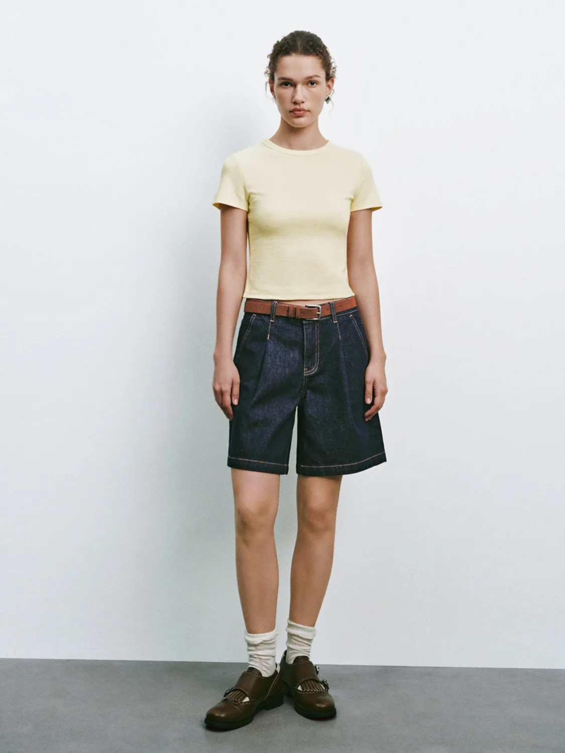 Cropped Short Sleeve T-Shirts sold by Urban Revivo product image thumbnail 4