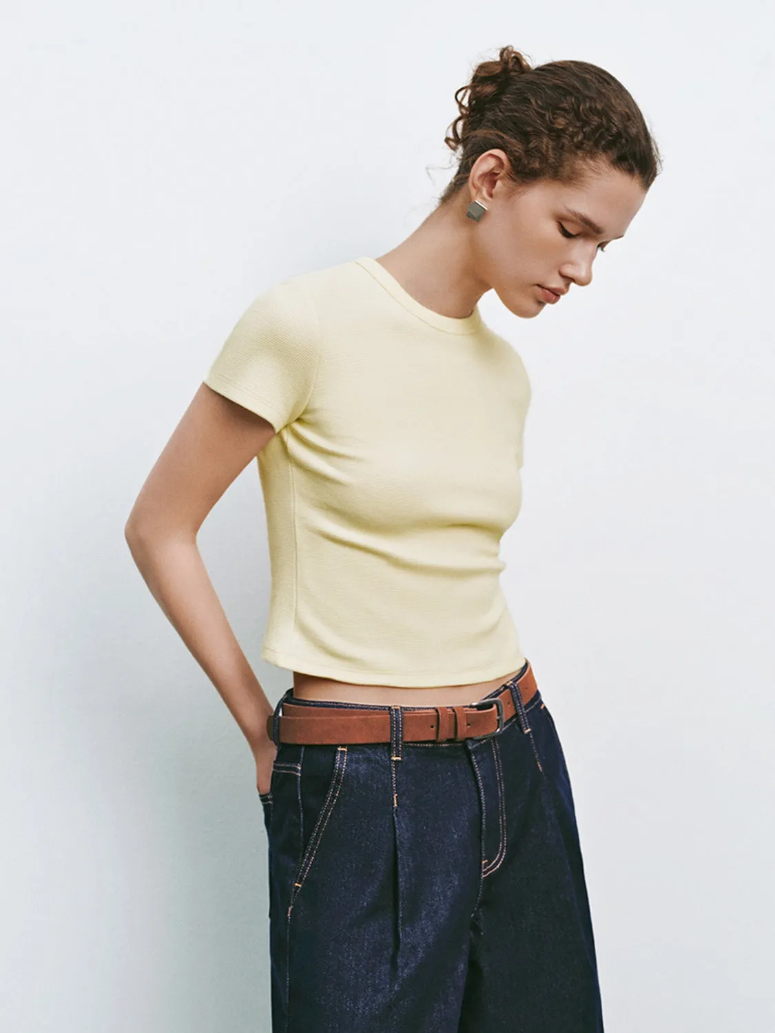 Cropped Short Sleeve T-Shirts sold by Urban Revivo product image thumbnail 5