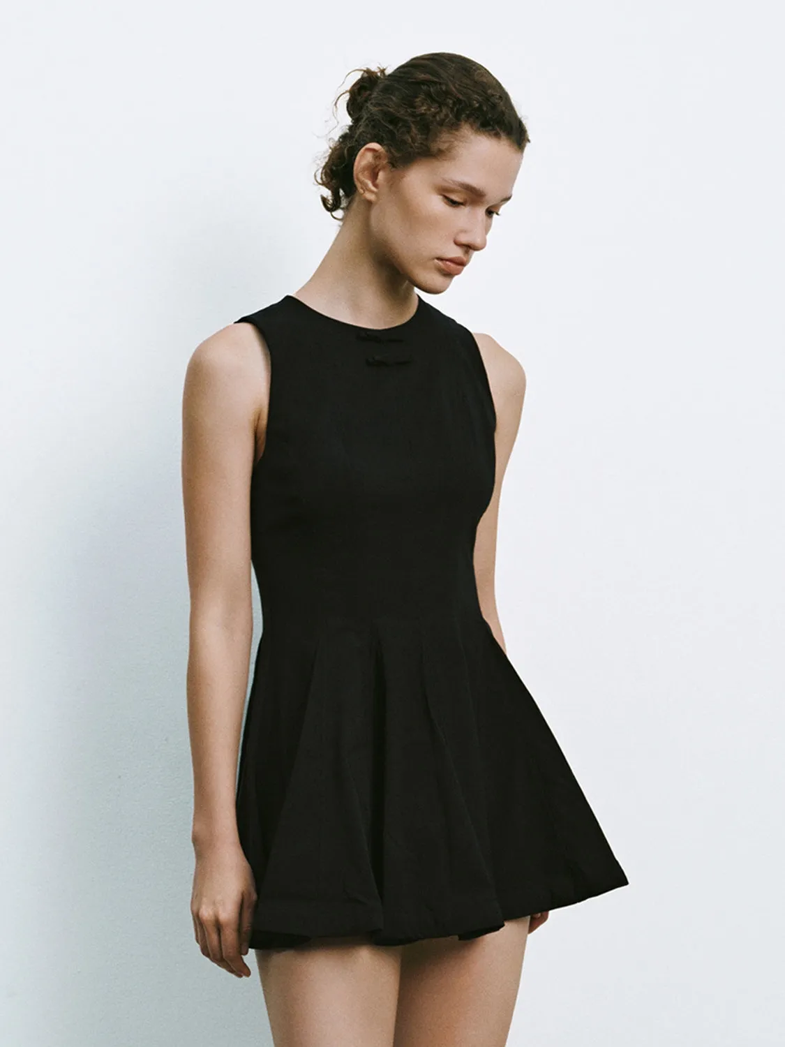 Sleeveless Flared Mini Dresses sold by Urban Revivo product image thumbnail 5