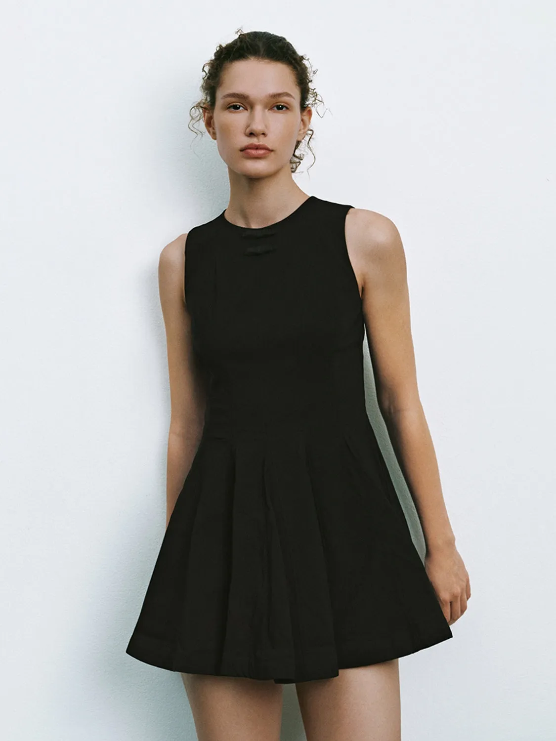 Sleeveless Flared Mini Dresses sold by Urban Revivo product image thumbnail 4