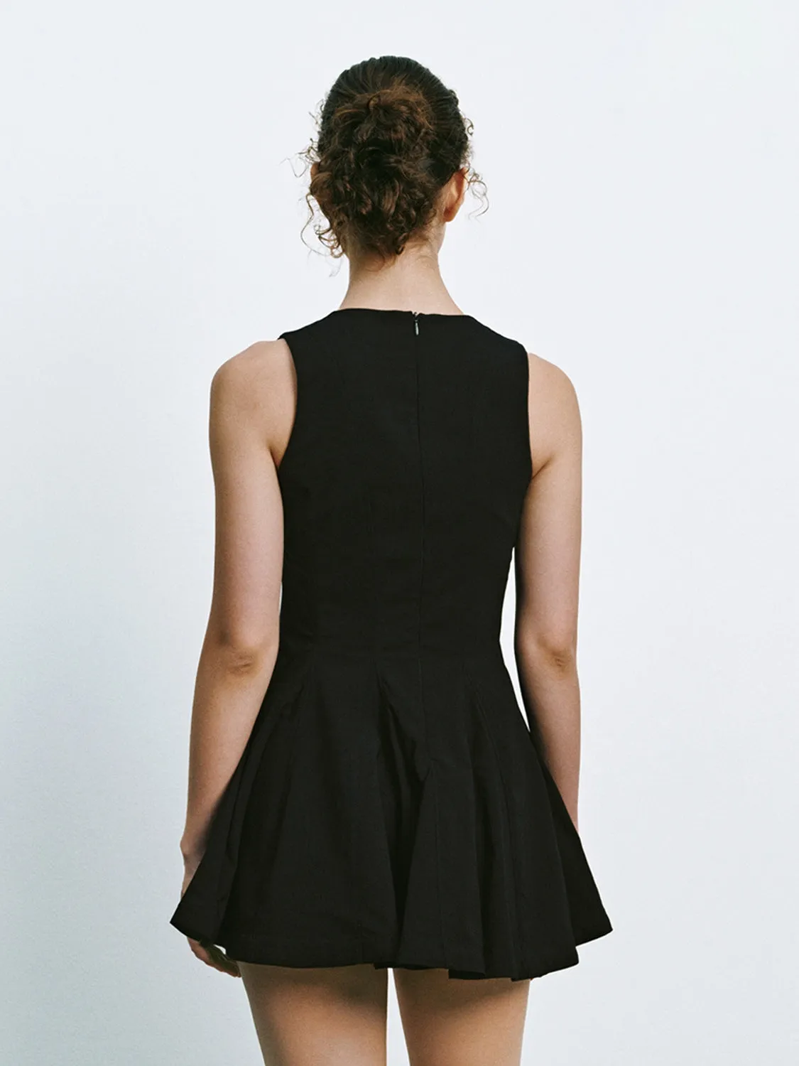 Sleeveless Flared Mini Dresses sold by Urban Revivo product image thumbnail 2