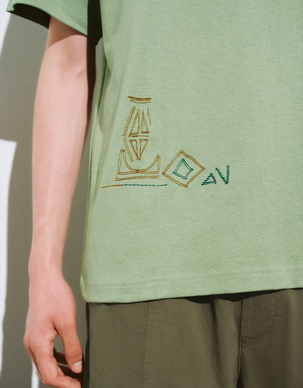 Printed Crew Neck Loose T-Shirt sold by Urban Revivo product image thumbnail 4