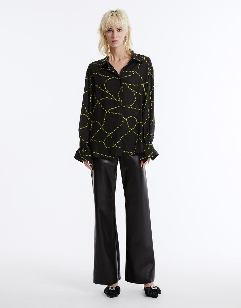 Printed Chiffon Shirt sold by Urban Revivo product image thumbnail 5