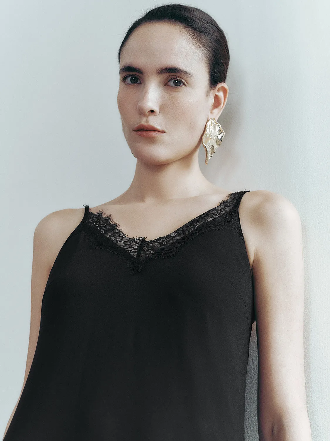 Lace Décor Sleeveless A-Line Dresses sold by Urban Revivo product image thumbnail 5