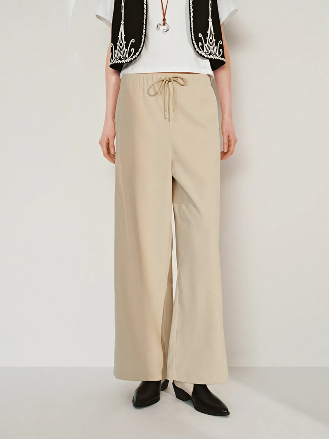 Straight Pants sold by Urban Revivo product image thumbnail 2