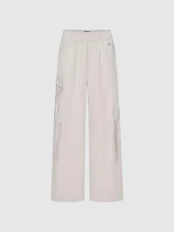 Wide-Leg Pants sold by Urban Revivo