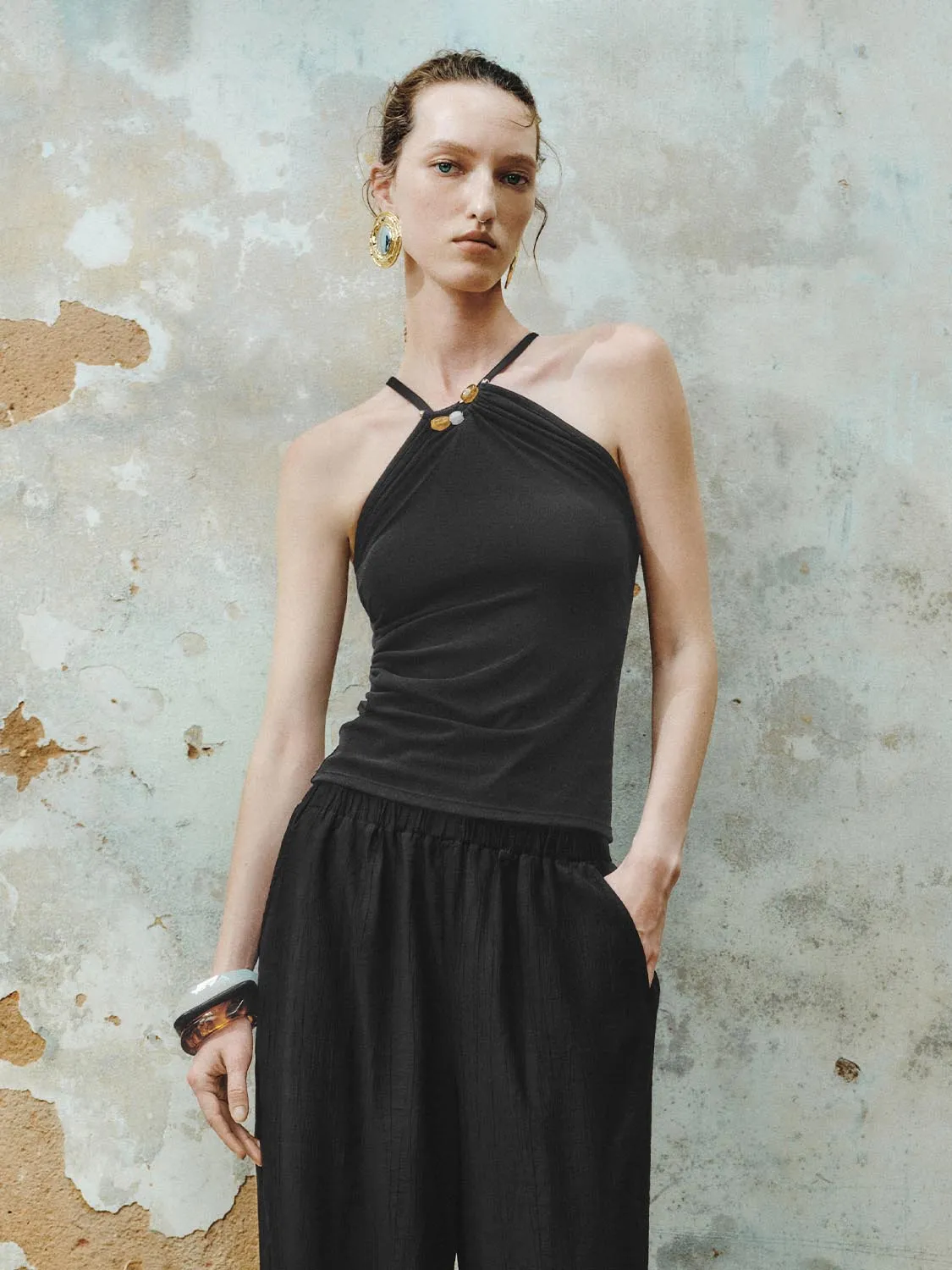 Thin Strap Bandeau sold by Urban Revivo