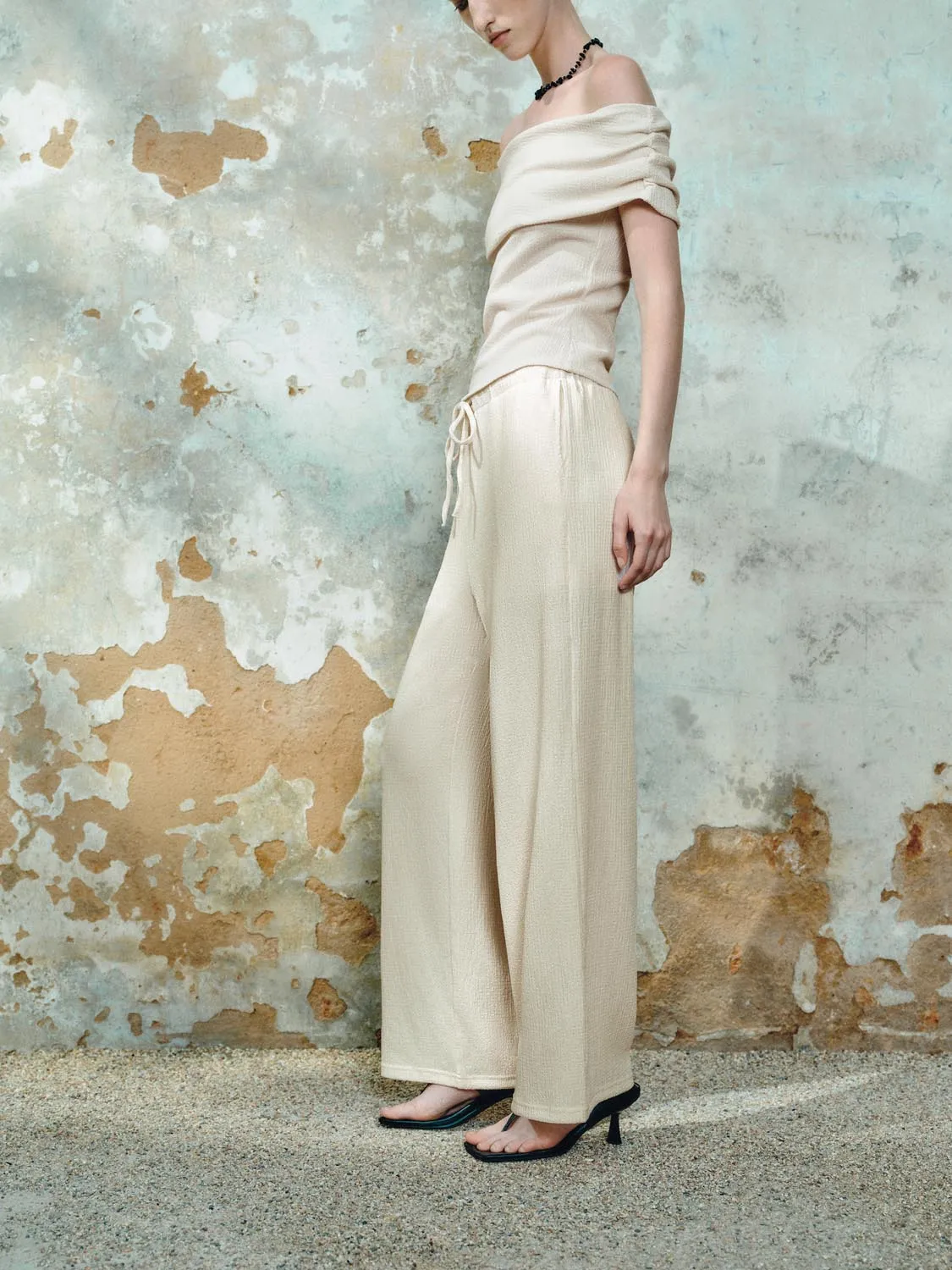 Wide-Leg Pants sold by Urban Revivo product image thumbnail 3