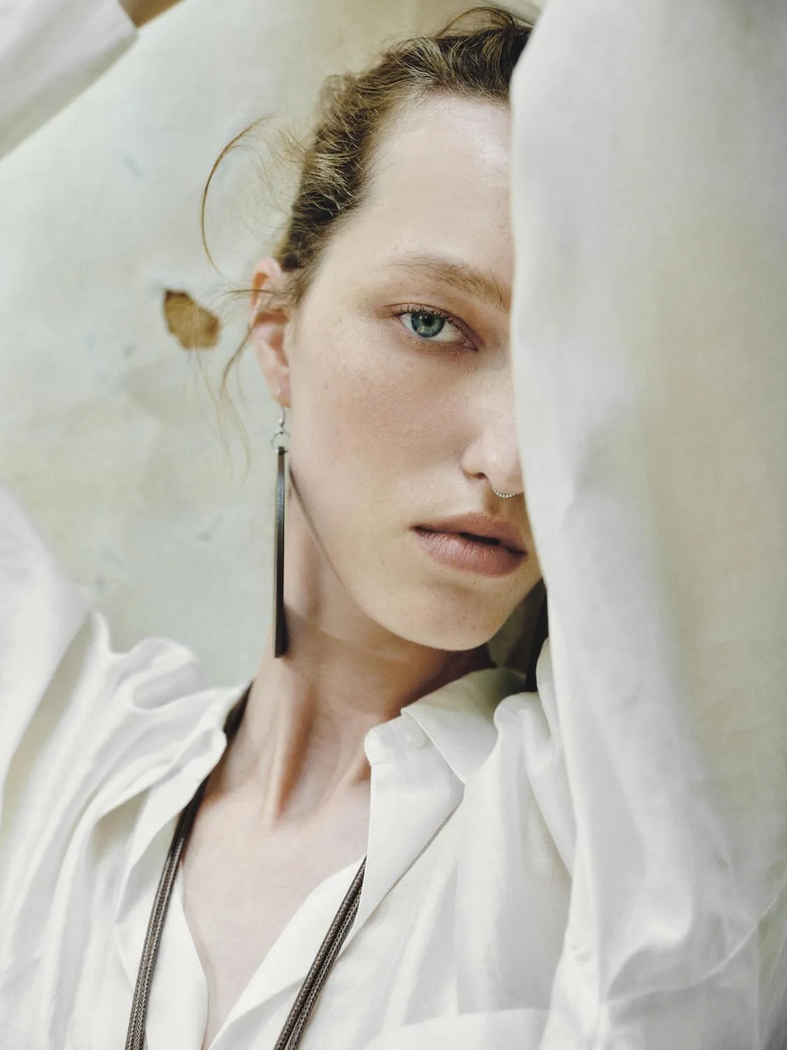 Cropped Overhead Shirt sold by Urban Revivo product image thumbnail 5