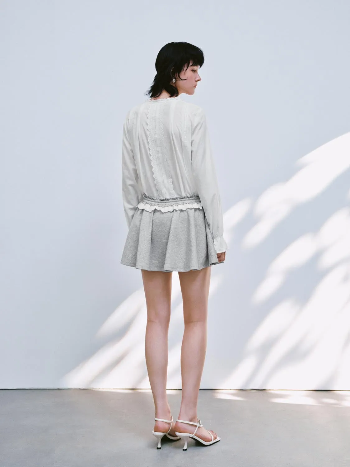 Lace Mini Flared Skirts sold by Urban Revivo product image thumbnail 4