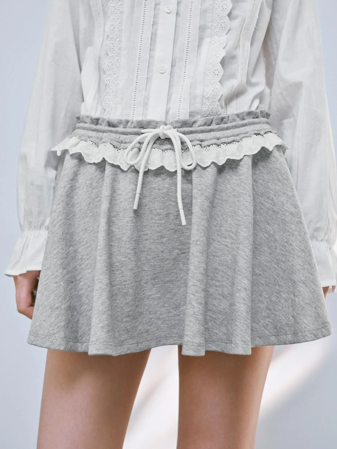 Lace Mini Flared Skirts sold by Urban Revivo product image thumbnail 5