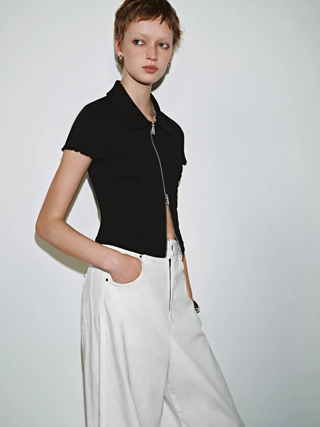 Cropped Zip Up T-Shirts sold by Urban Revivo product image thumbnail 2