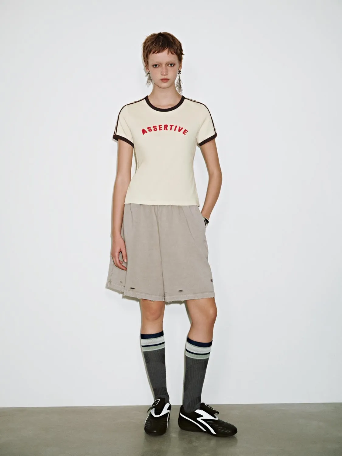 Cropped Short Sleeve T-Shirts sold by Urban Revivo product image thumbnail 4