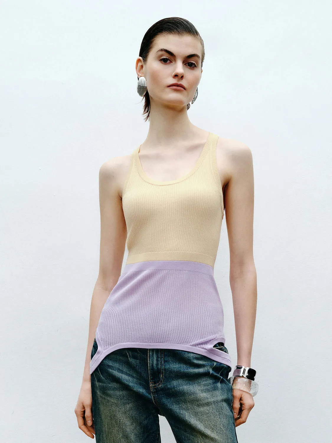 Sleeveless Knitted T-Shirts sold by Urban Revivo