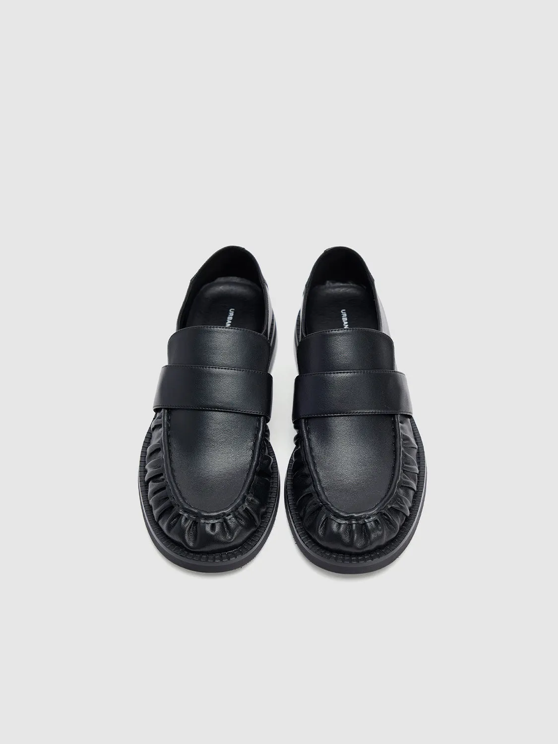 Pumps sold by Urban Revivo product image thumbnail 3