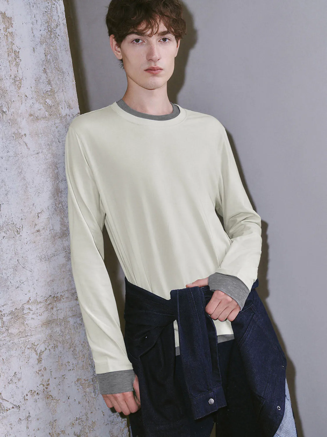 Long Sleeve T-Shirts sold by Urban Revivo product image thumbnail 5