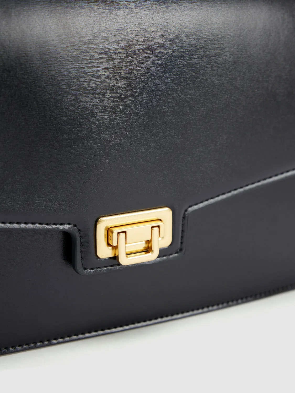 Chain Shoulder Bags sold by Urban Revivo product image thumbnail 4