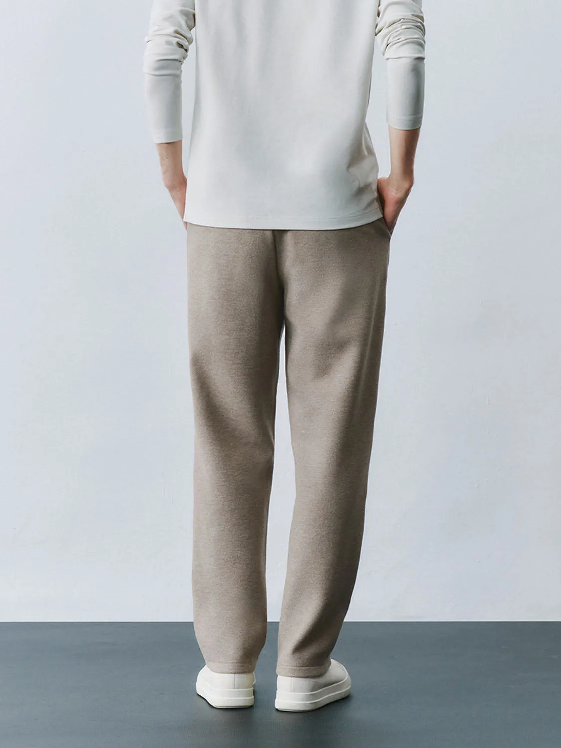 Carrot Fit Pants sold by Urban Revivo product image thumbnail 3