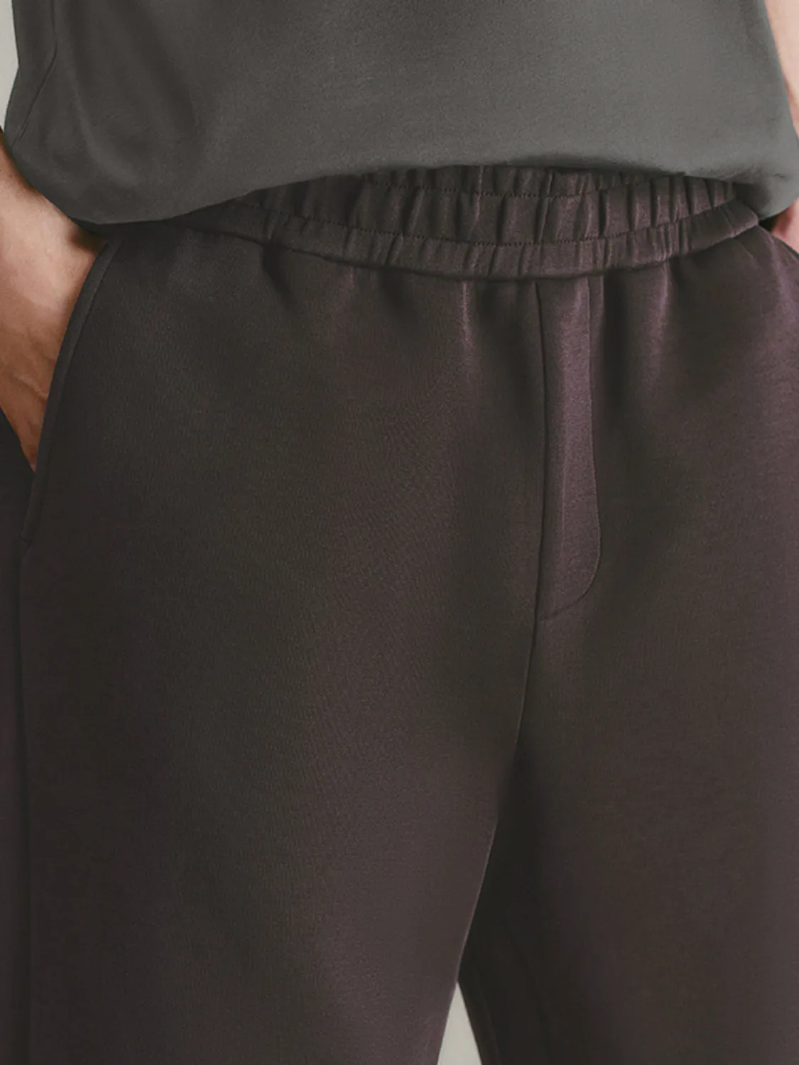 Carrot Fit Pants sold by Urban Revivo product image thumbnail 4