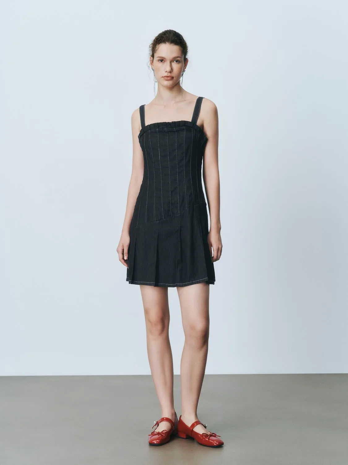 Wide Strap Denim Dresses sold by Urban Revivo product image thumbnail 4