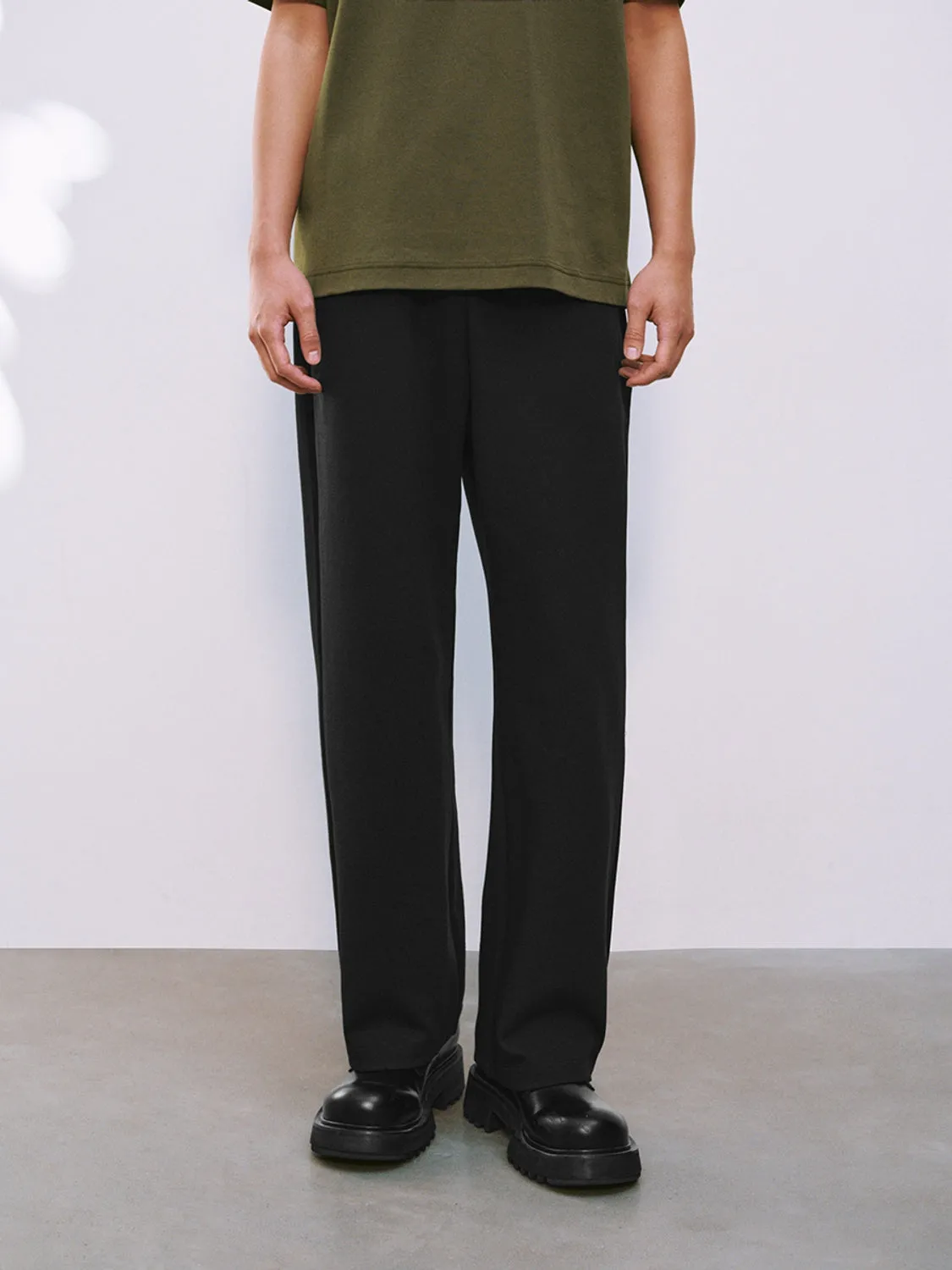 Straight Pants sold by Urban Revivo product image thumbnail 2