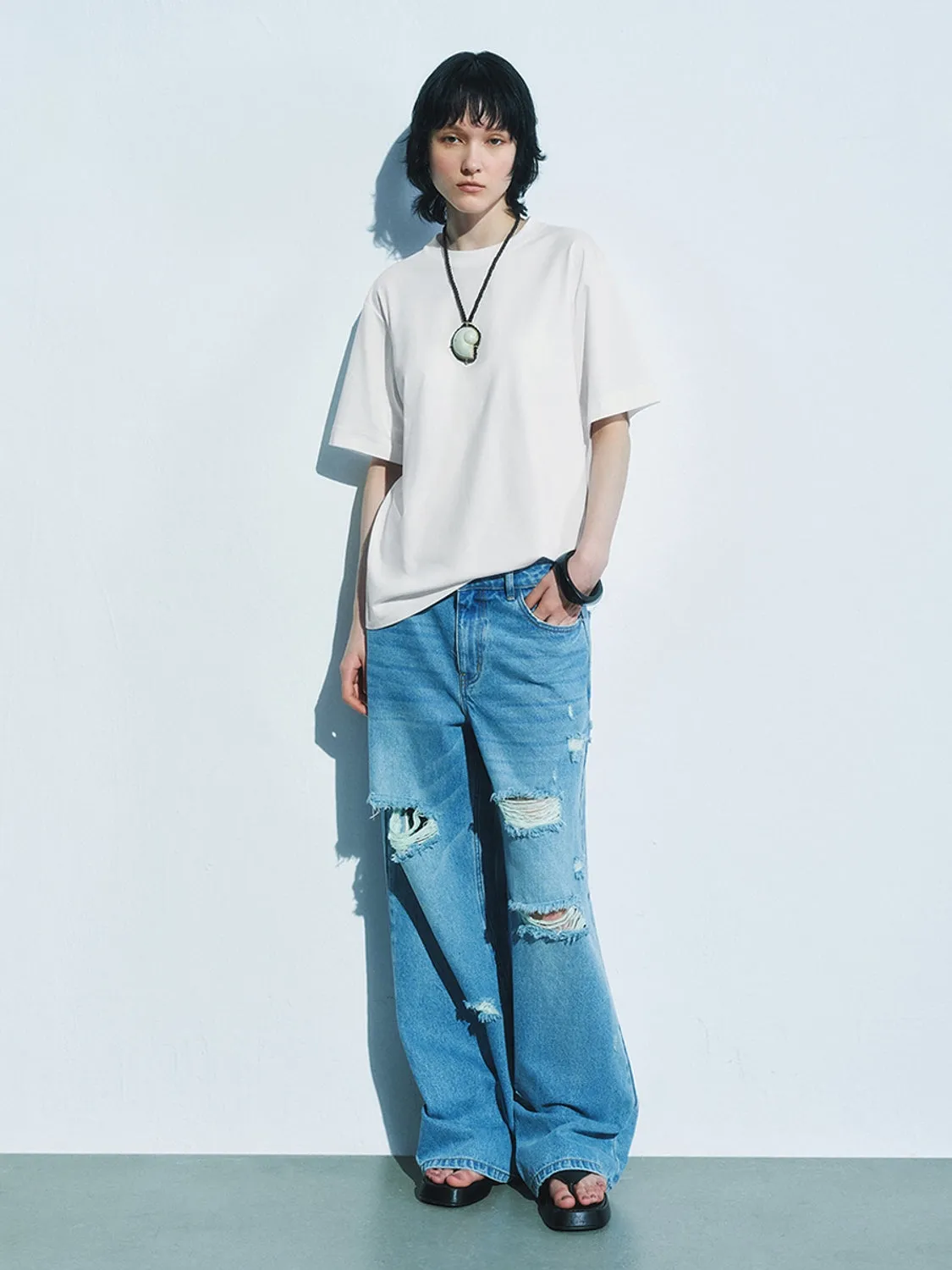 Short Sleeve T-Shirts sold by Urban Revivo product image thumbnail 4