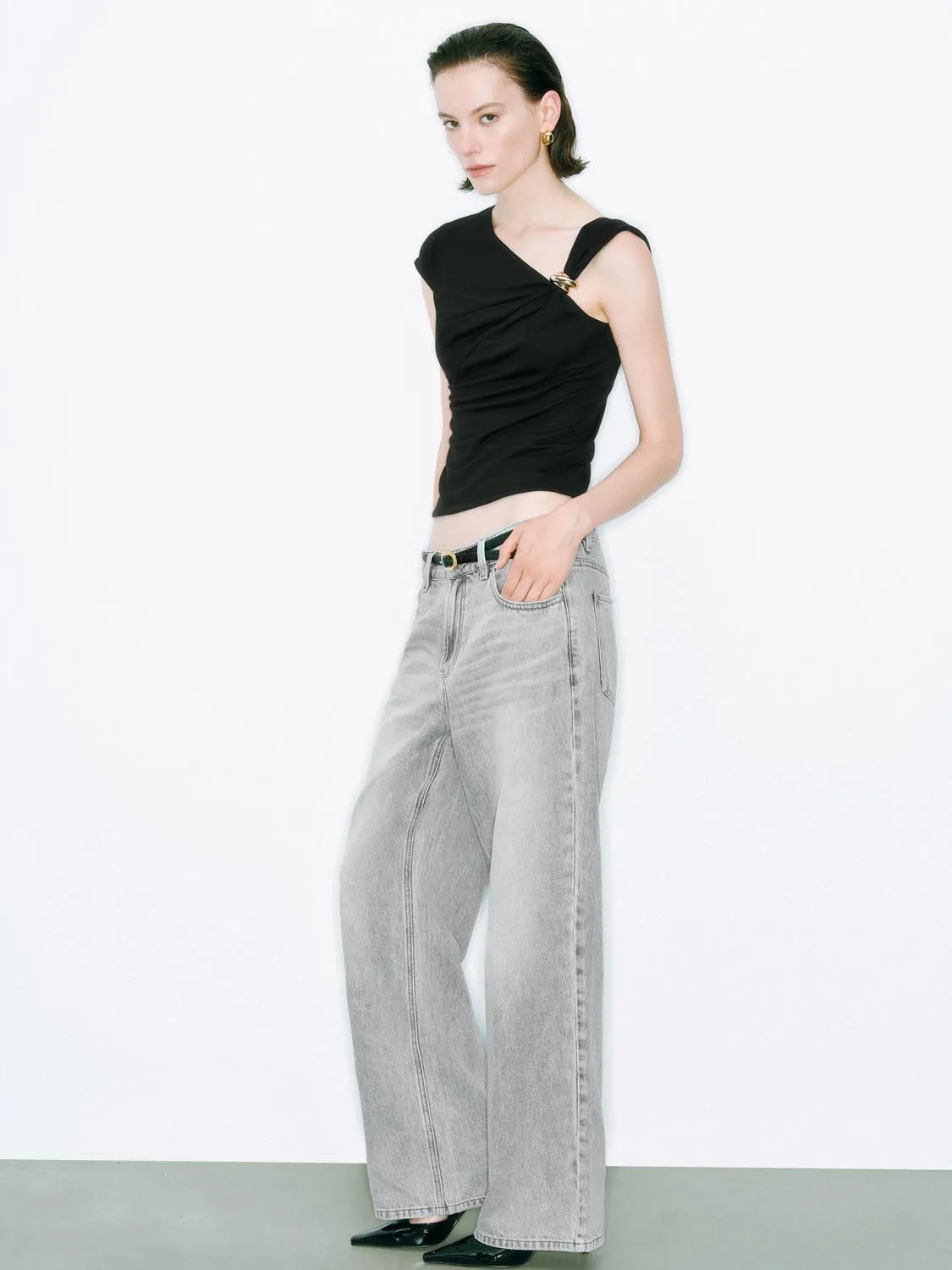 One Shoulder Blouses sold by Urban Revivo product image thumbnail 5