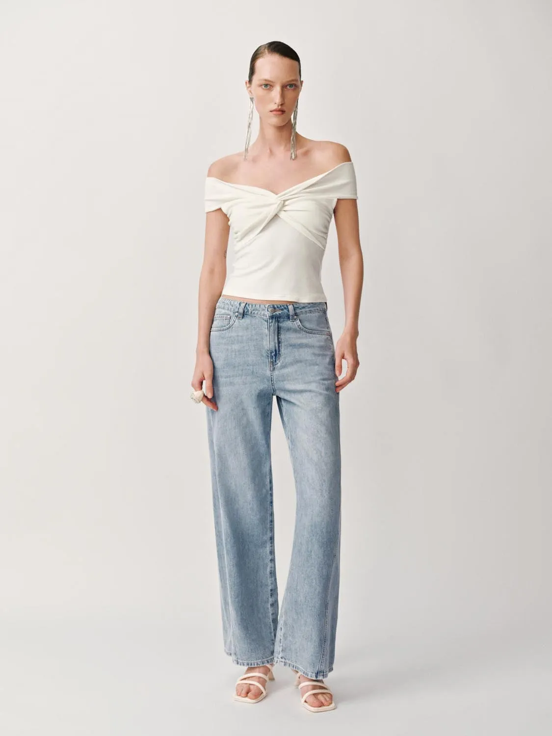 Twisted Front T-Shirts sold by Urban Revivo product image thumbnail 4